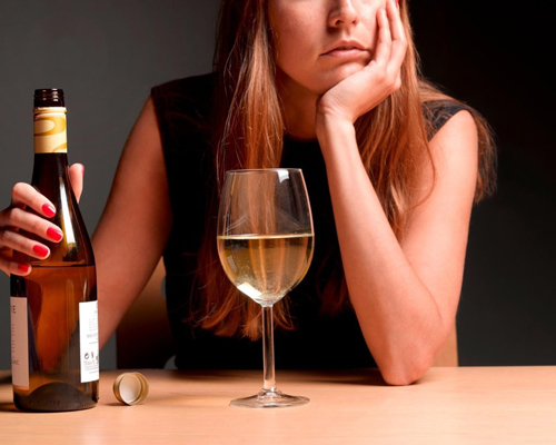 Анонимное лечение женского алкоголизма в Тюкалинске